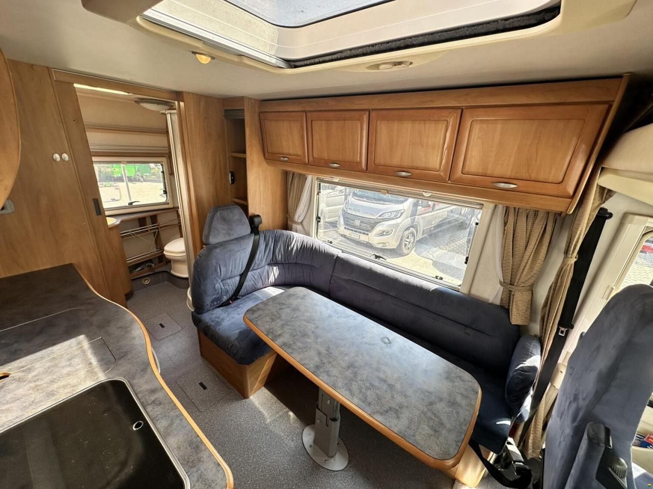 Hymer B-Klasse 564
