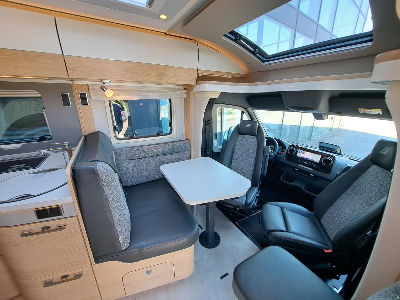 Hymer BMC T 600 Blackline