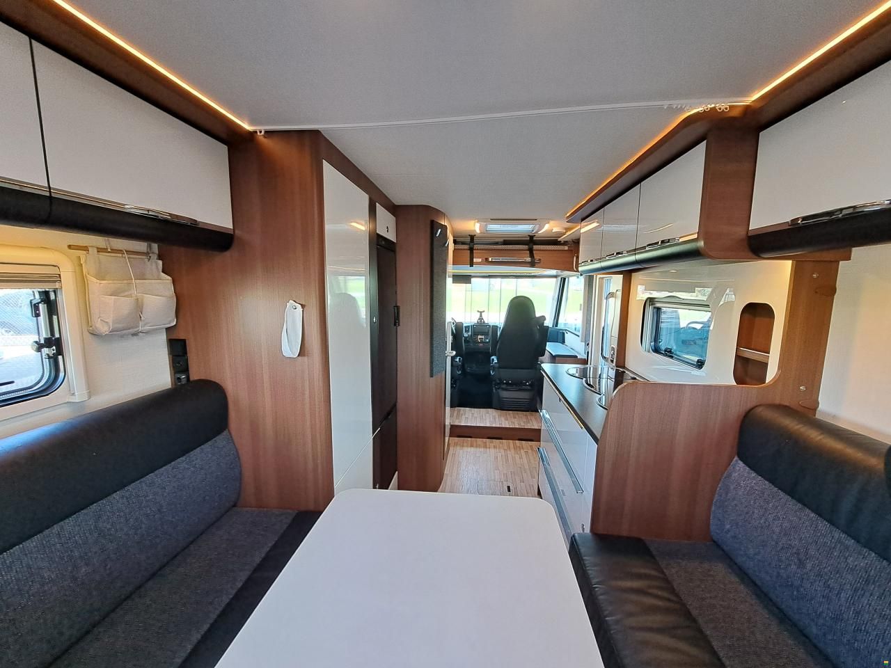 LMC Explorer I 650