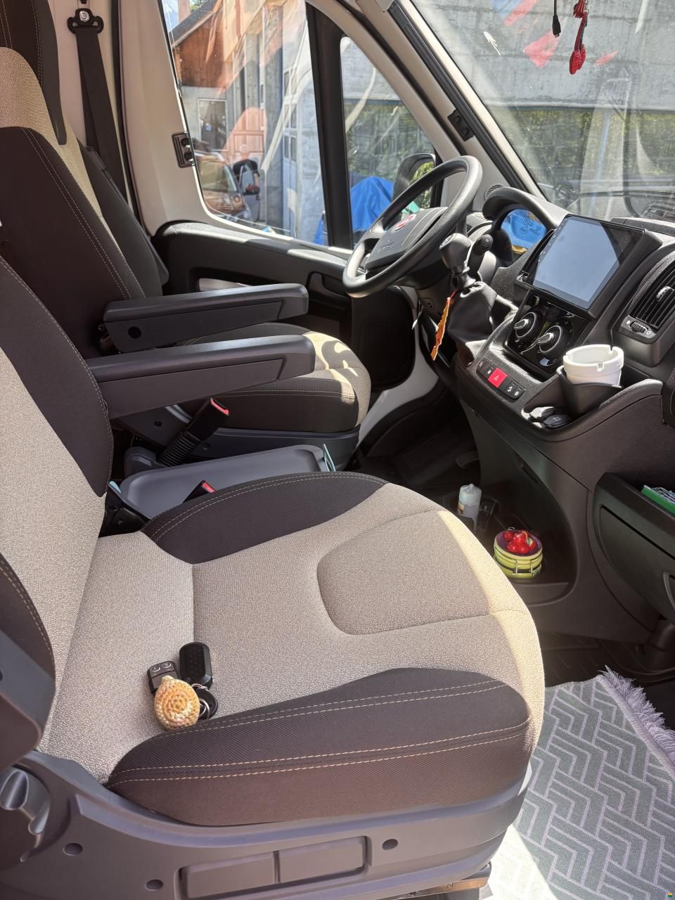 Chausson V594