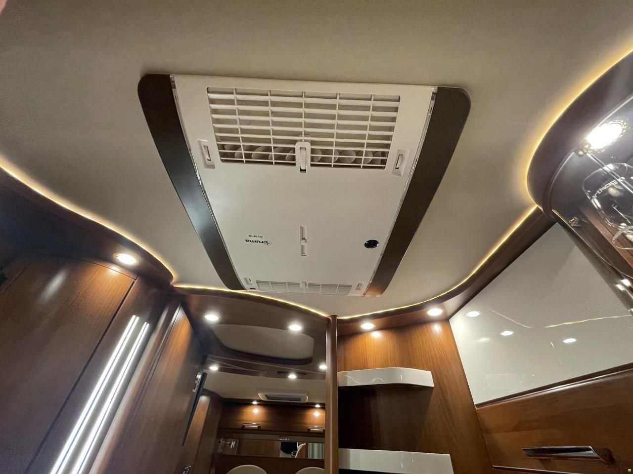 Carthago Chic C-Line I 5.0 QB Mercedes