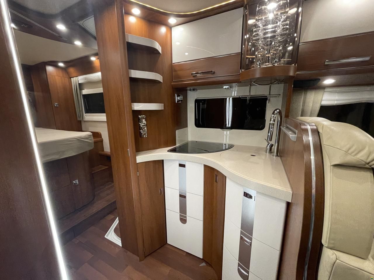 Carthago Chic C-Line I 5.0 QB Mercedes