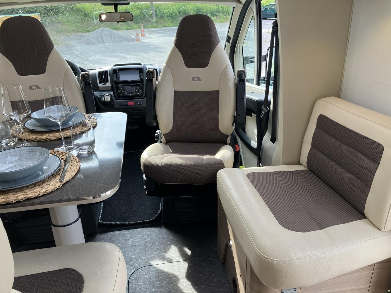 Adria Coral S 690 SC
