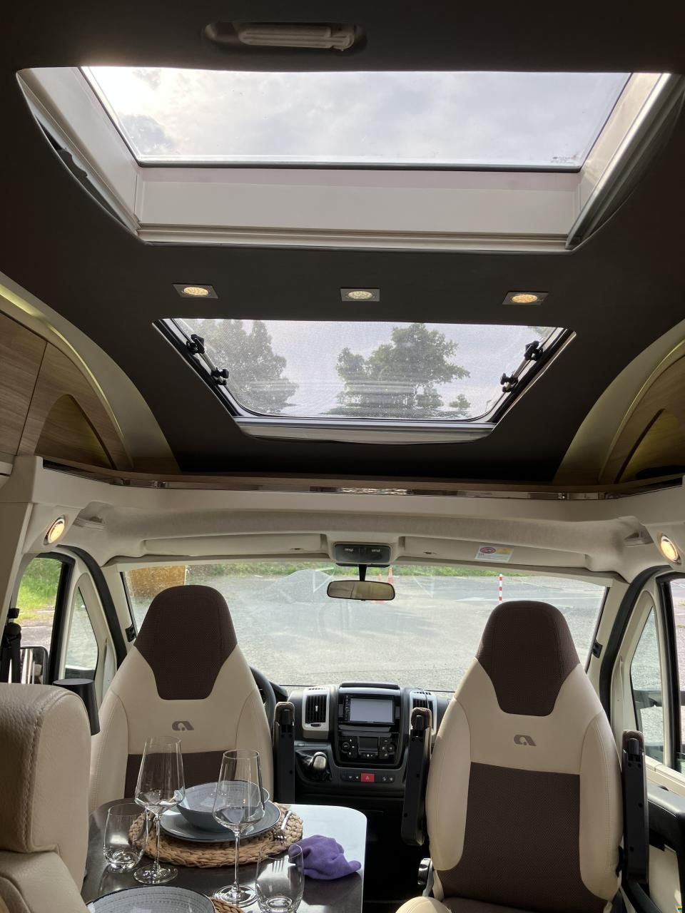 Adria Coral S 690 SC