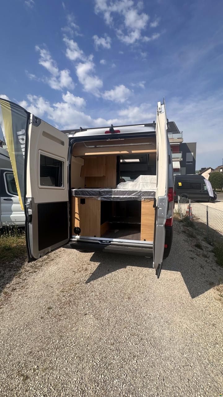 Font Vend&ocirc;me Ducato Rando Camp 140