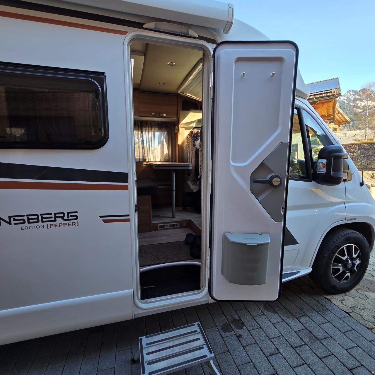 Weinsberg CaraCompact 600 MEG R57
