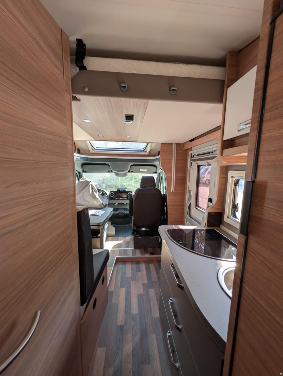 Weinsberg CaraCompact Suite MB 640 MEG