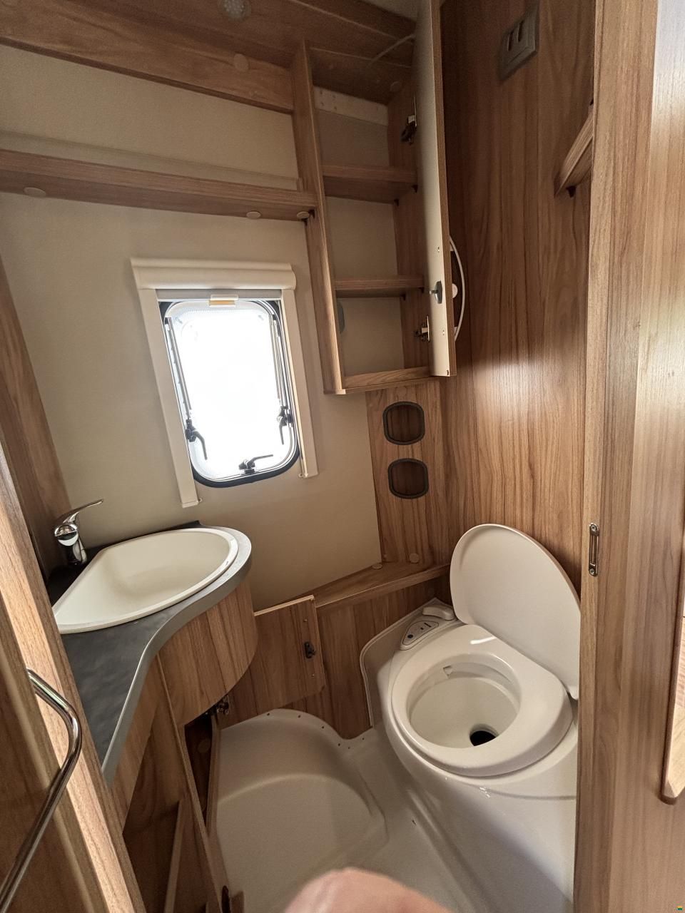 Eriba Nova Light 470