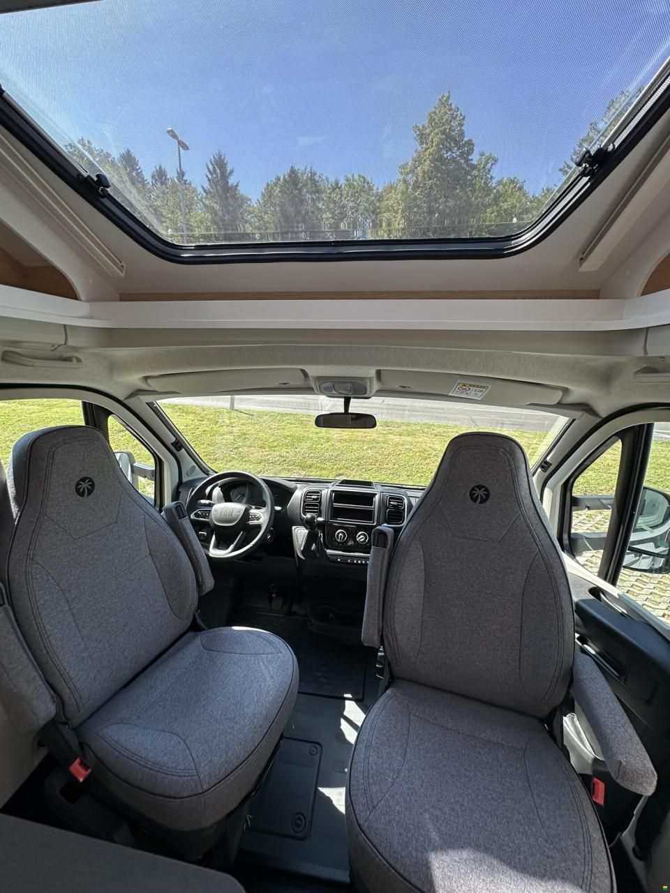 Sunlight Adventure T 67