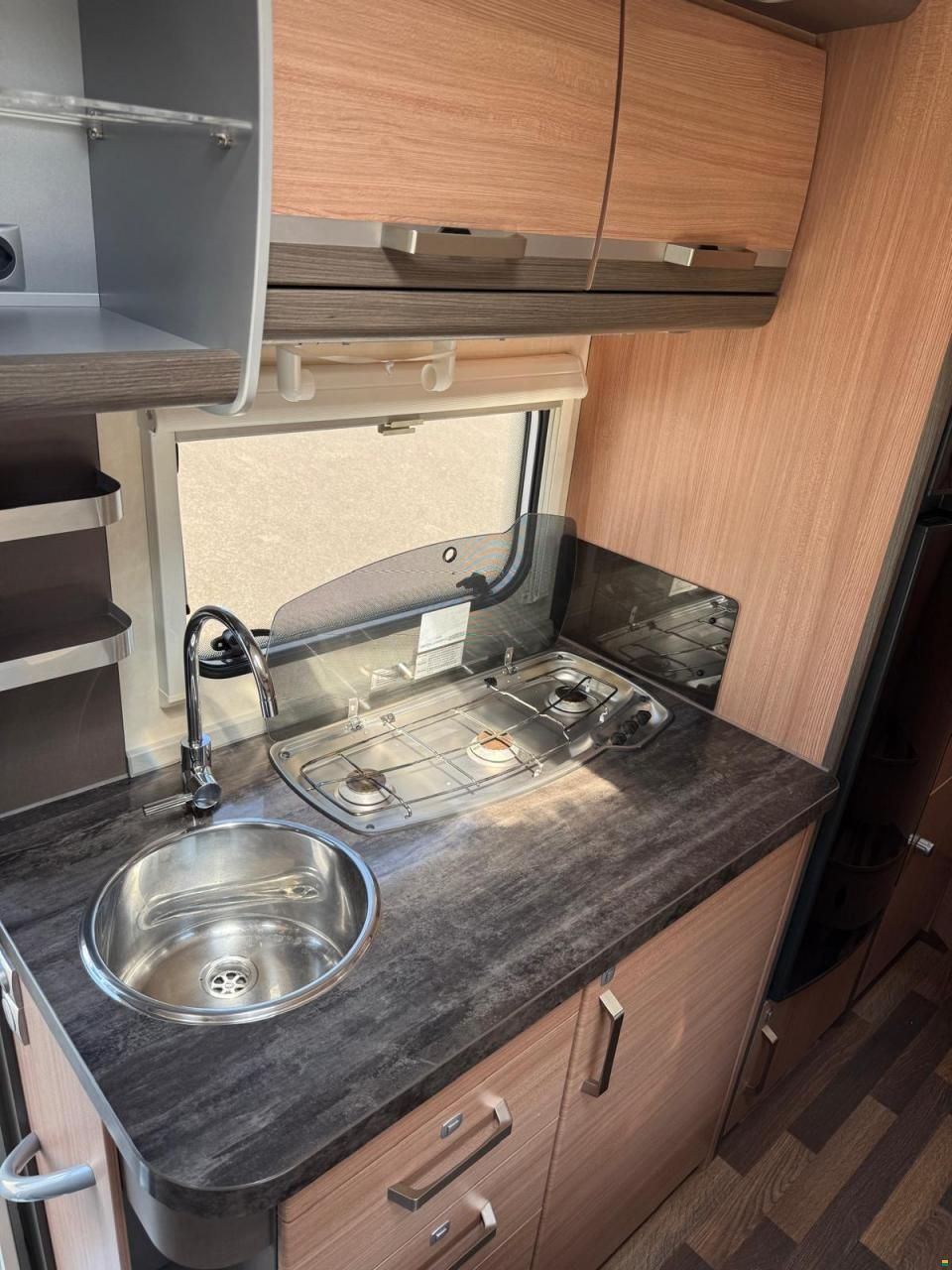 Knaus Sky Traveller