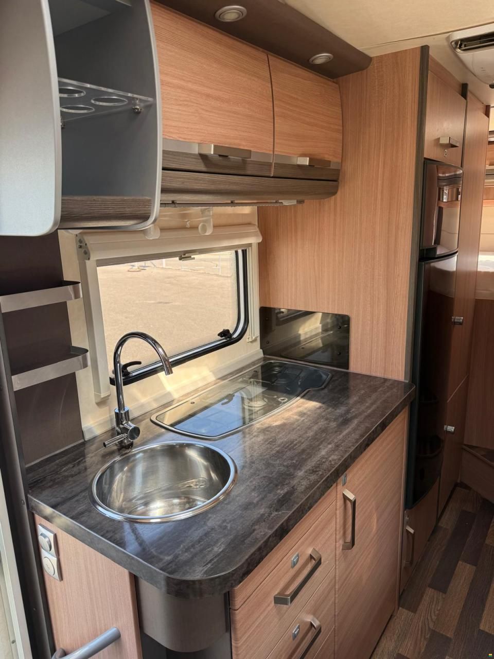 Knaus Sky Traveller