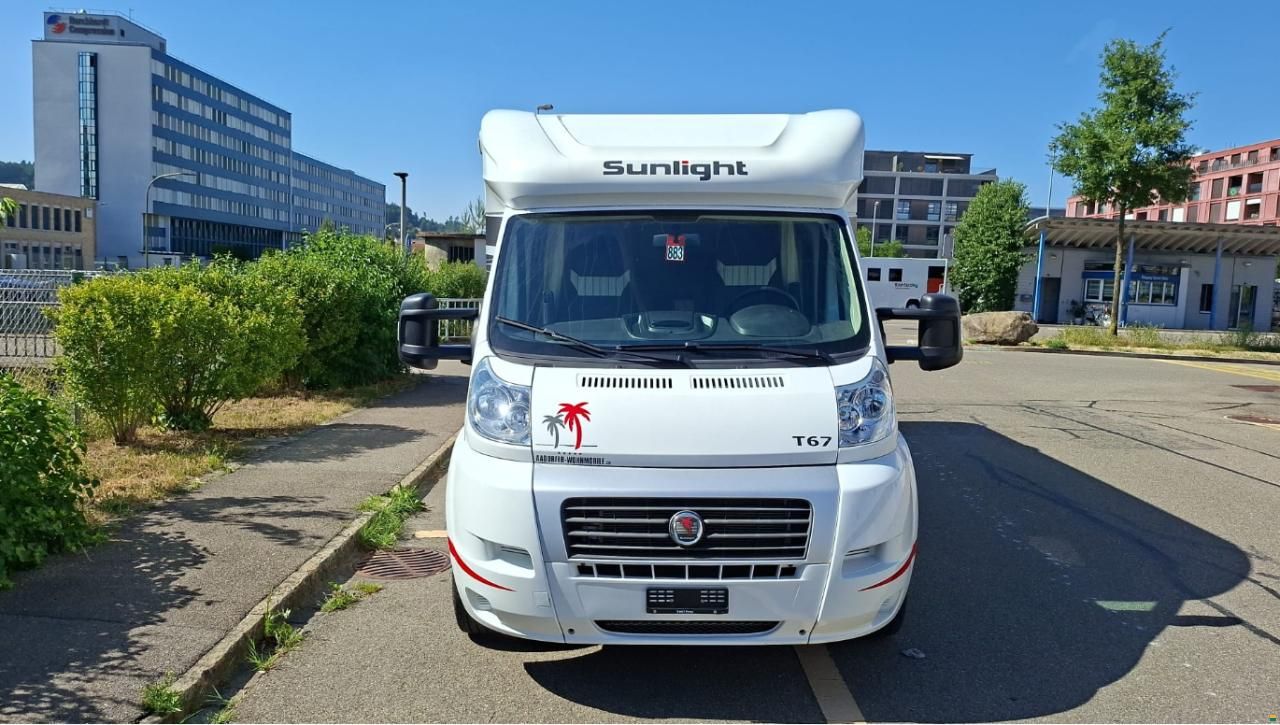 Sunlight T67