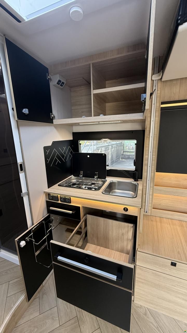 Challenger 270 Graphite Edition