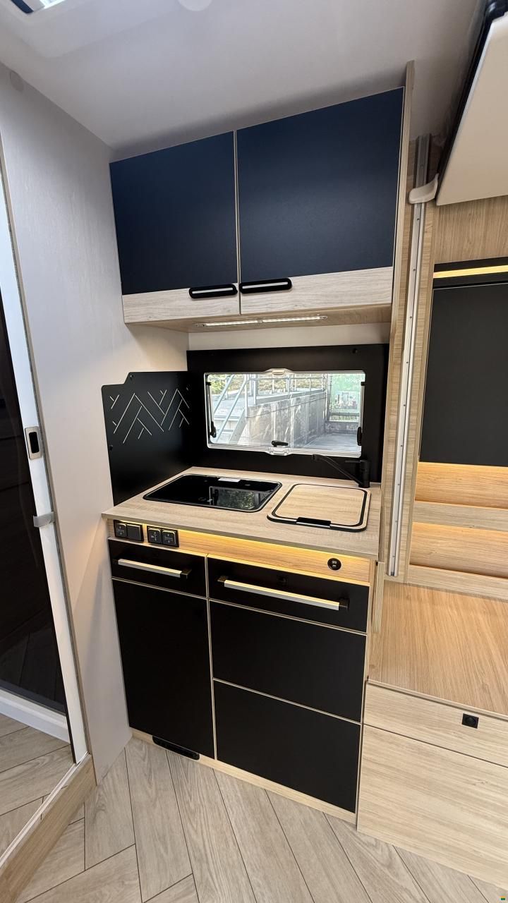 Challenger 270 Graphite Edition