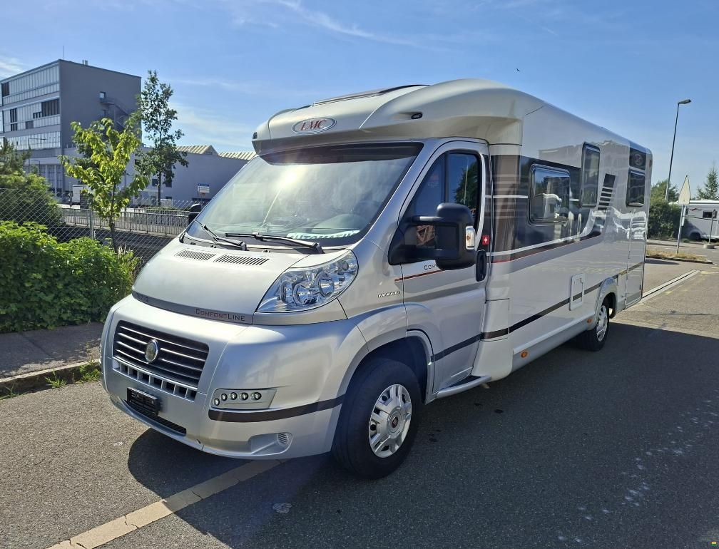 LMC T 671