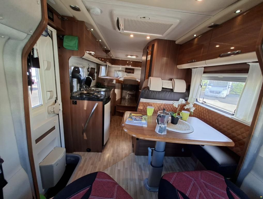LMC T 671