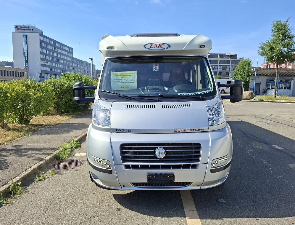 LMC T 671