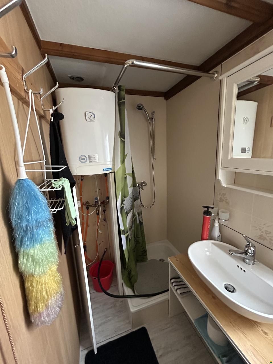 Adria Fixes Mobilehome