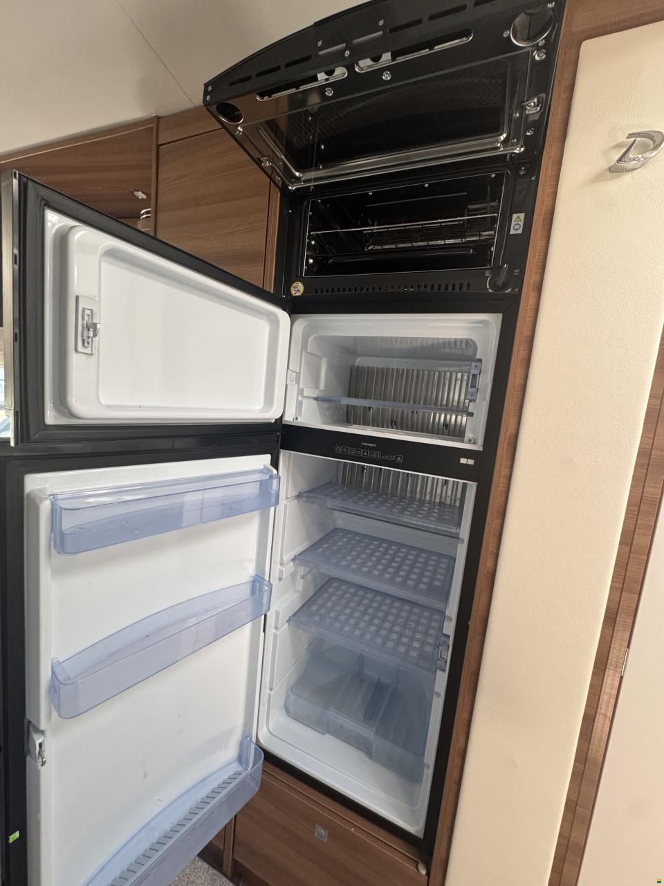 Dethleffs Globetrotter XXL A 9000