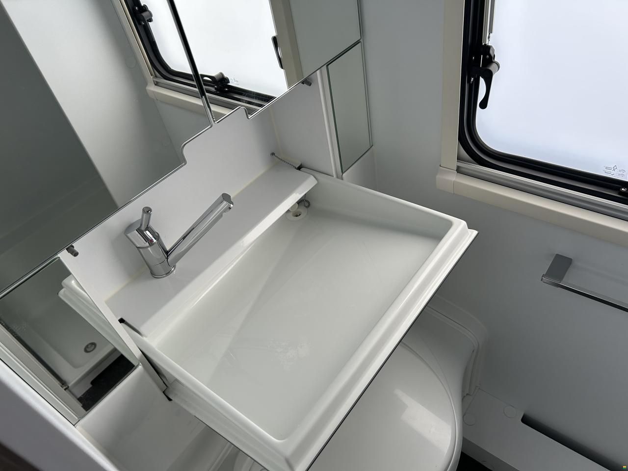 Adria Altea 552 PK3 Swiss Edition
