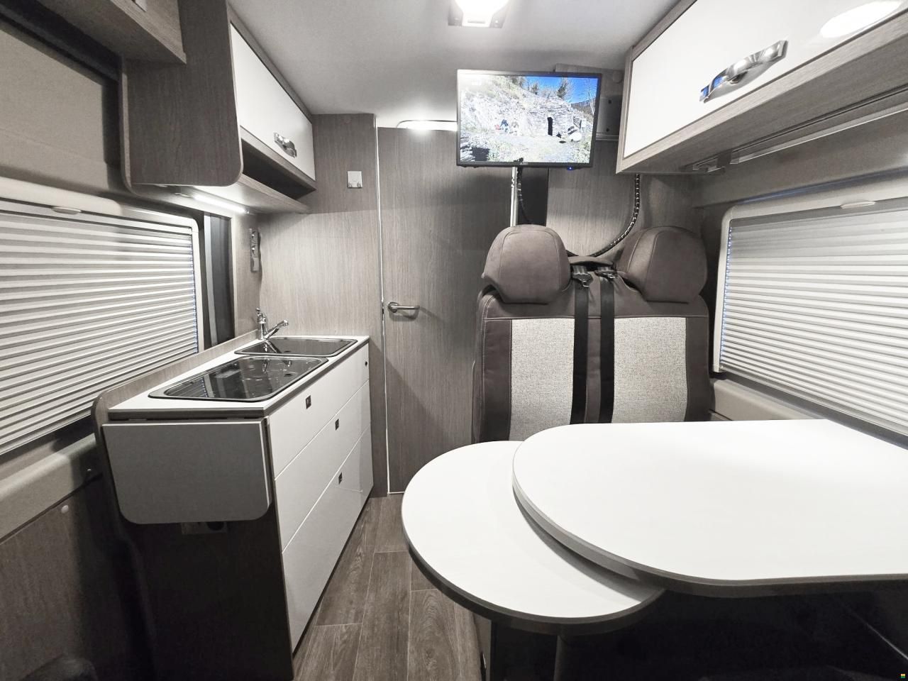 P&ouml;ssl ROAD STAR 640 DK 2.0 HDCI