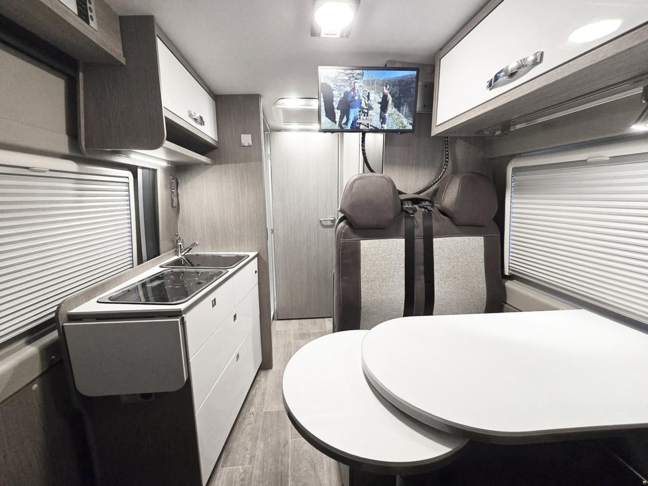 P&ouml;ssl ROAD STAR 640 DK 2.0 HDCI