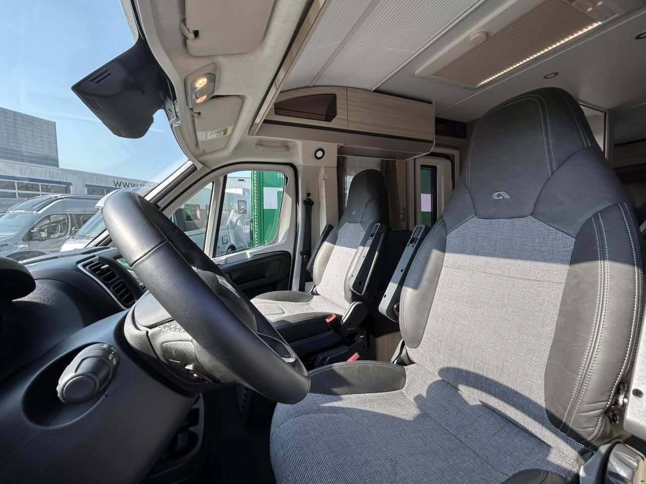Adria Compact DL