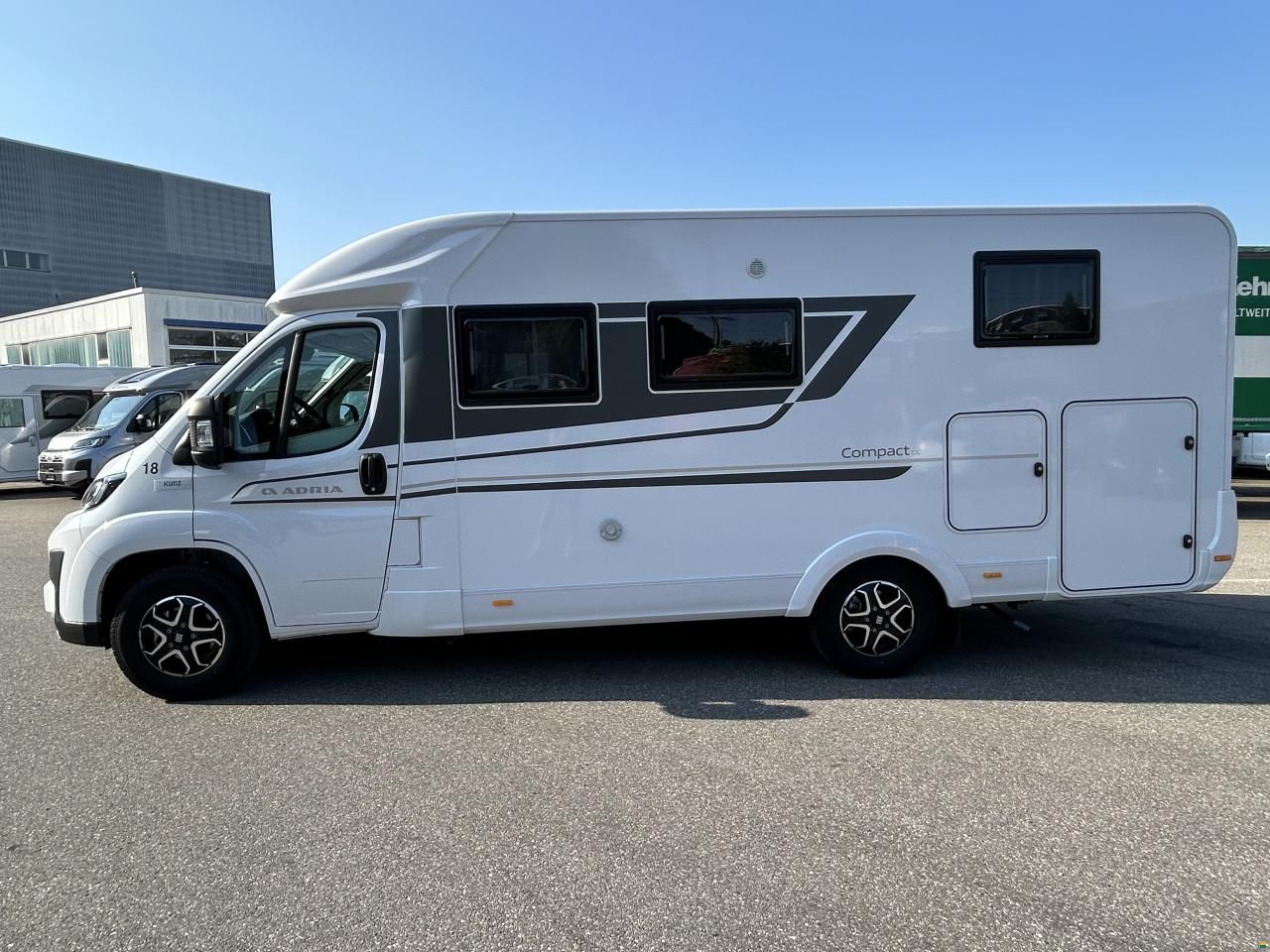 Adria Compact DL