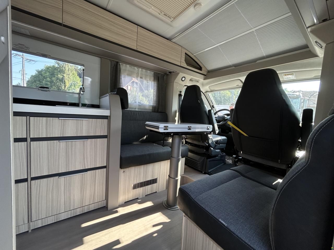 Adria Compact DL