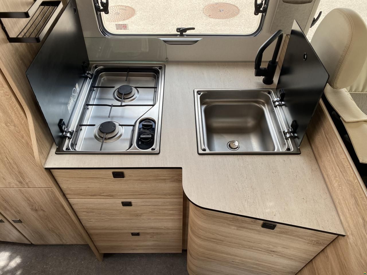 Eura Mobil Profila T 675 SB