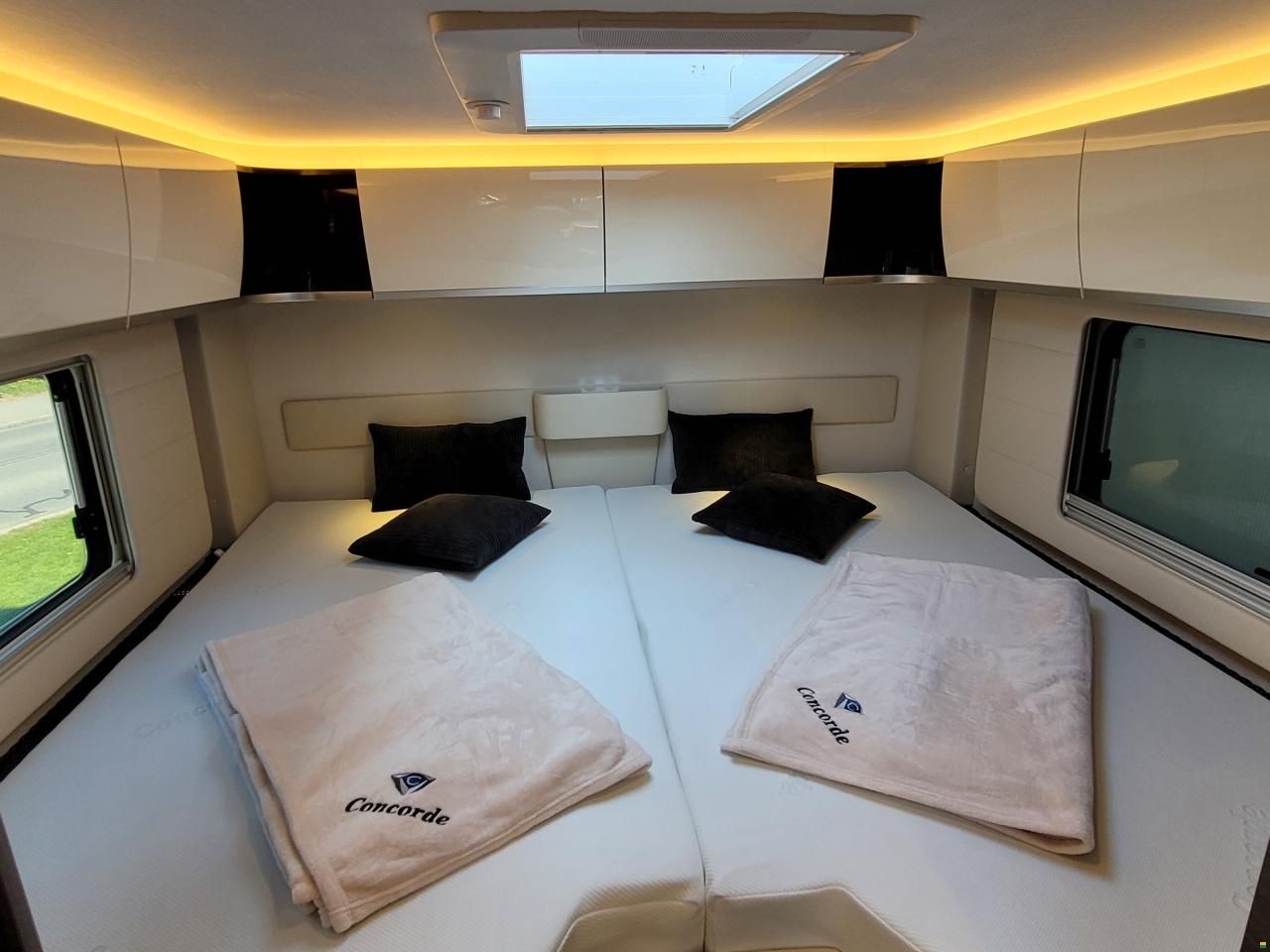 Concorde Carver 850 LI