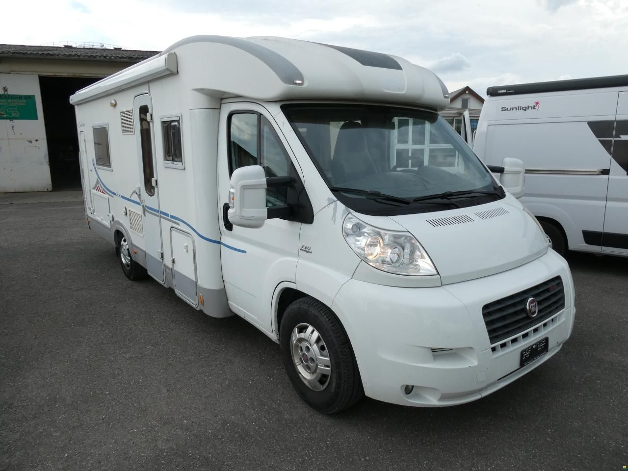 Adria Coral 680 ST