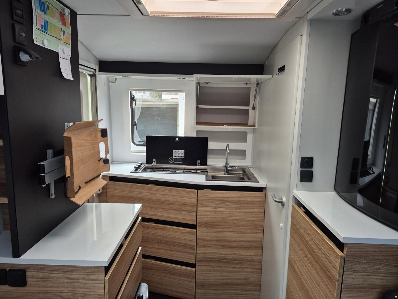 Adria Action 361LH