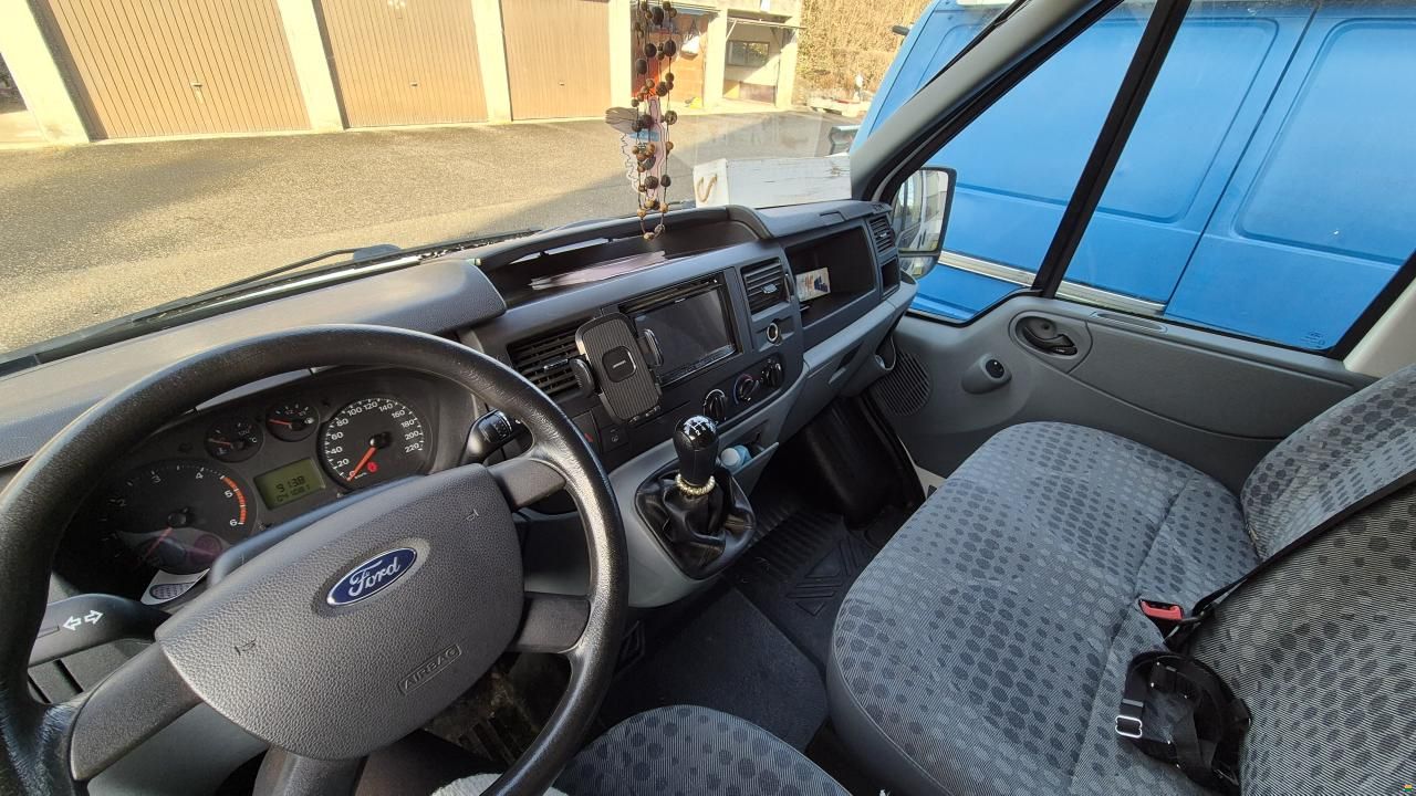 Ford Transit 280