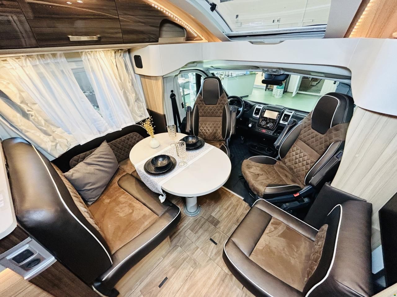 Knaus Sun TI 700 MEG Platinum