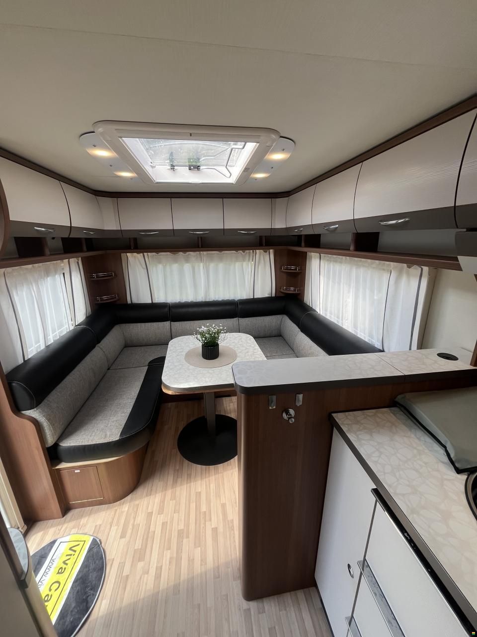 LMC VIVO 520 mit Einzelbetten