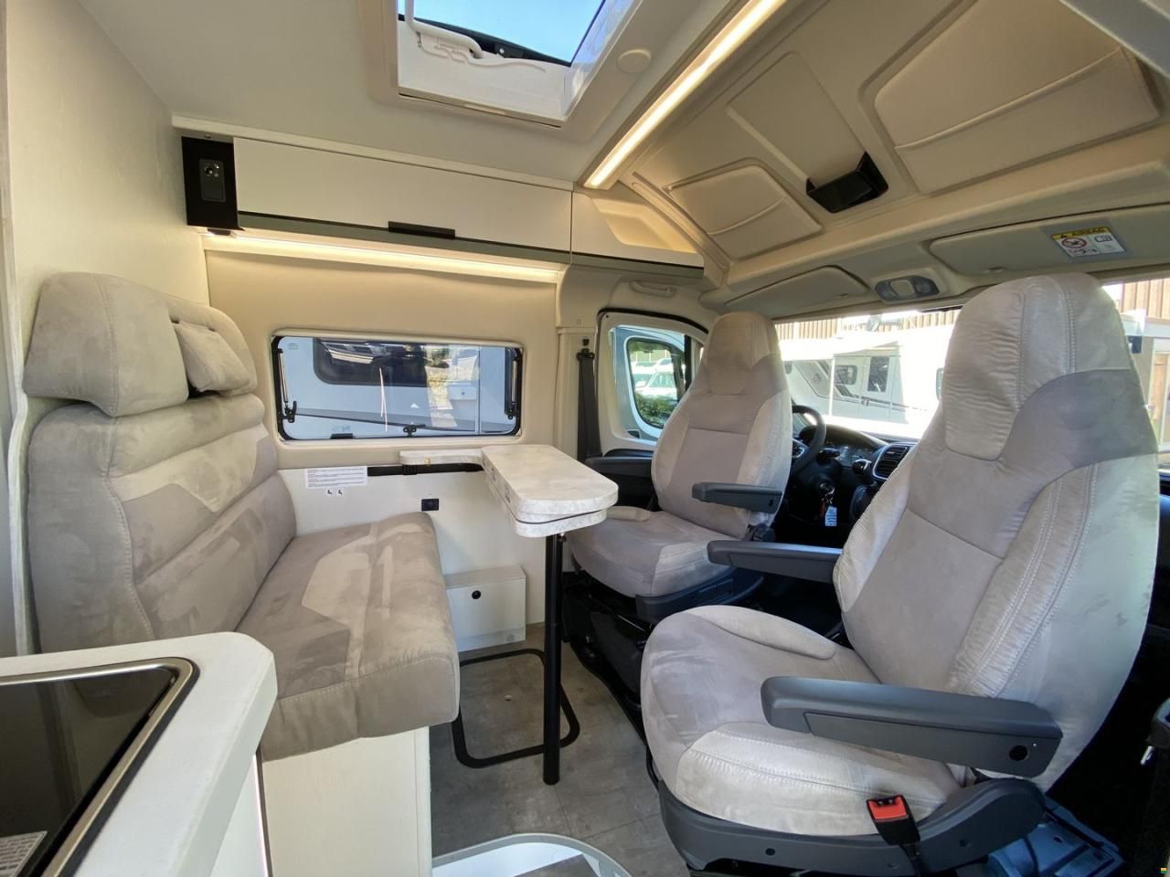 Karmann Davis Lifestyle DA 590 Fiat 140 Automat