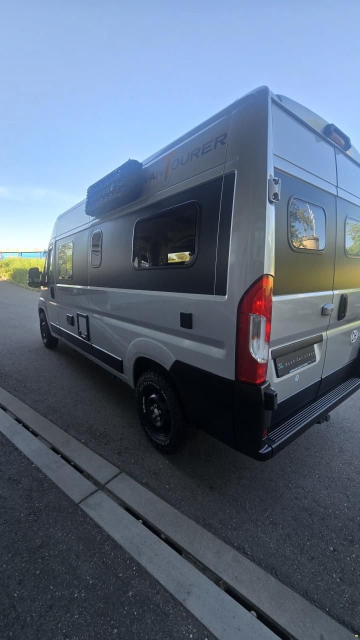 Van Tourer 600L