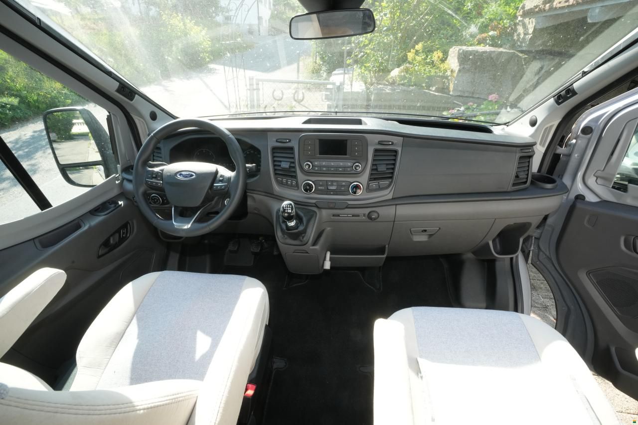 Ford LMC Innovan 590