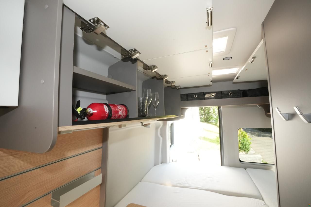 Ford LMC Innovan 590