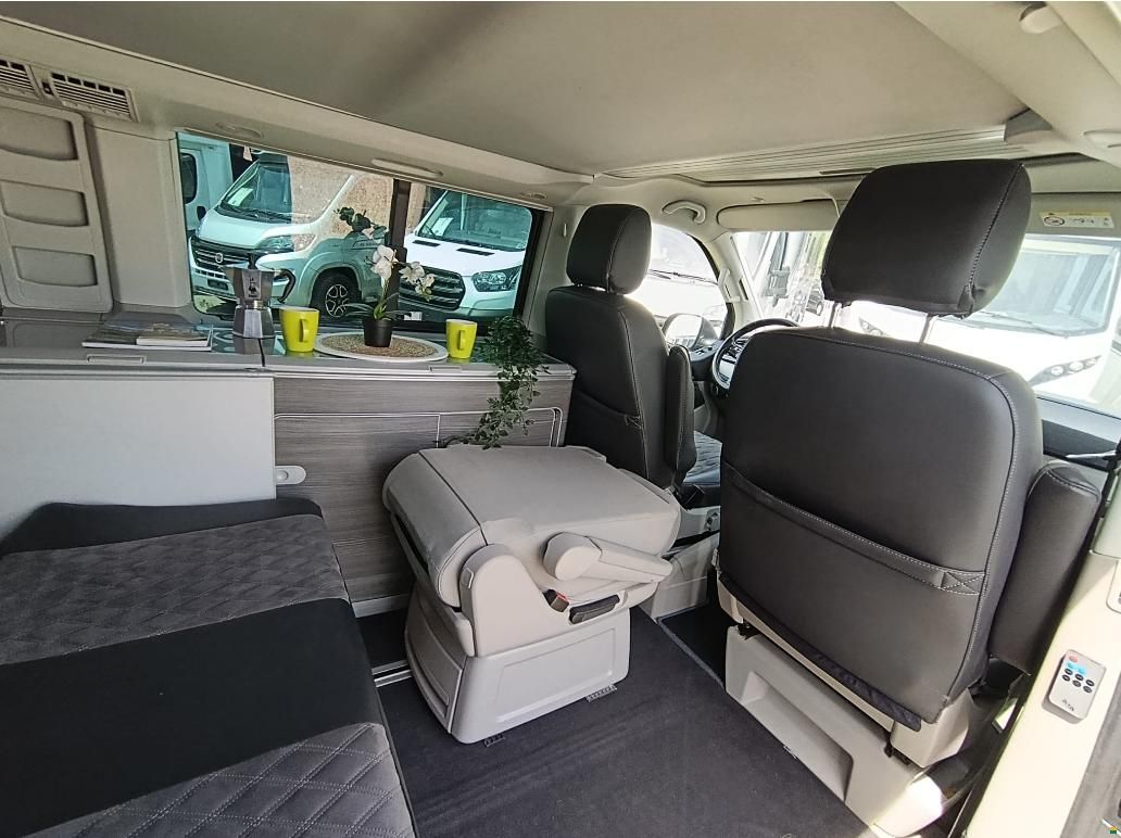 Volkswagen T6 California Ocean Grey