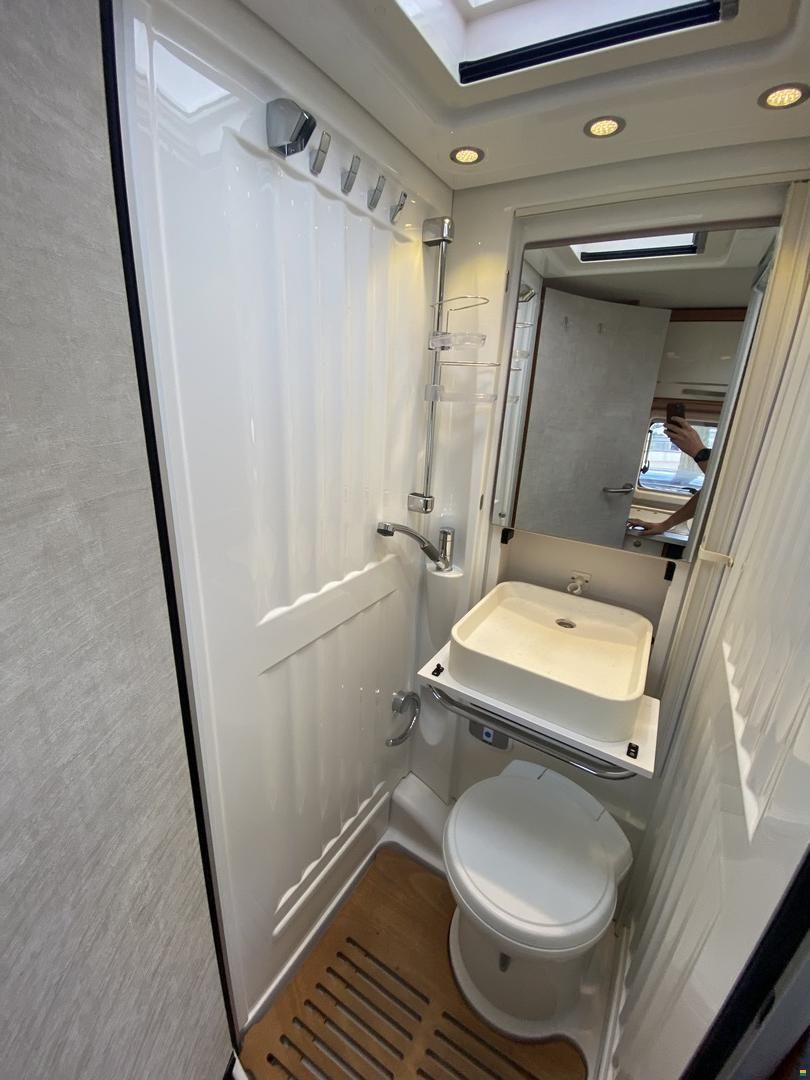 Hymer Exsis T474, Fiat 2.3MJ 150PS Automat