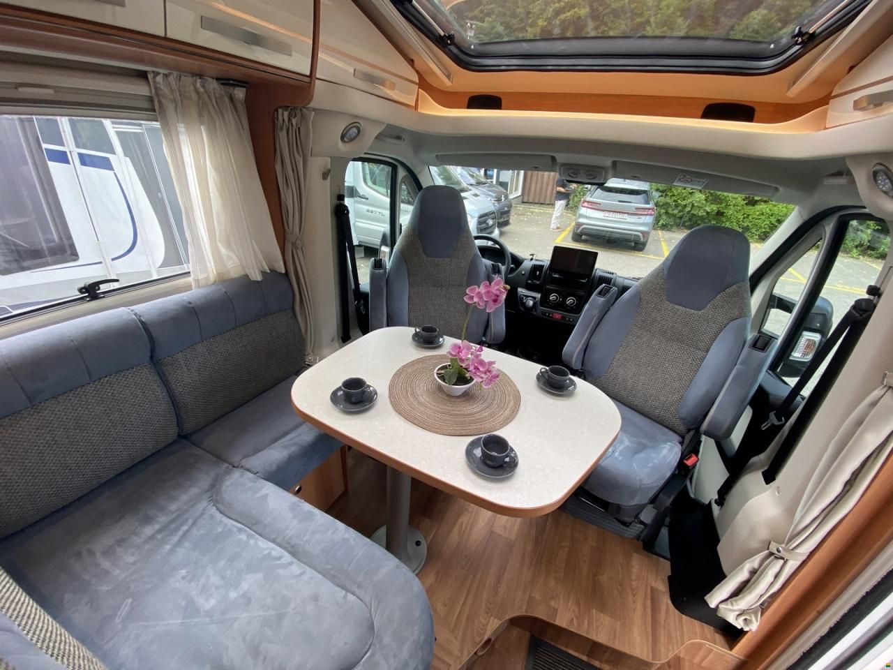 Hymer Exsis T474, Fiat 2.3MJ 150PS Automat