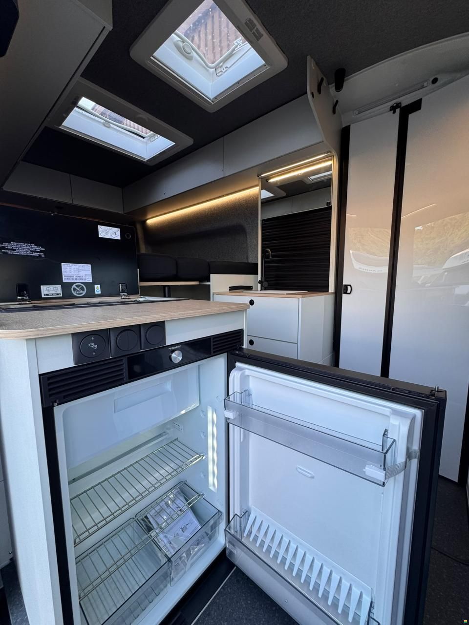 Adria Sun Living V 60DL