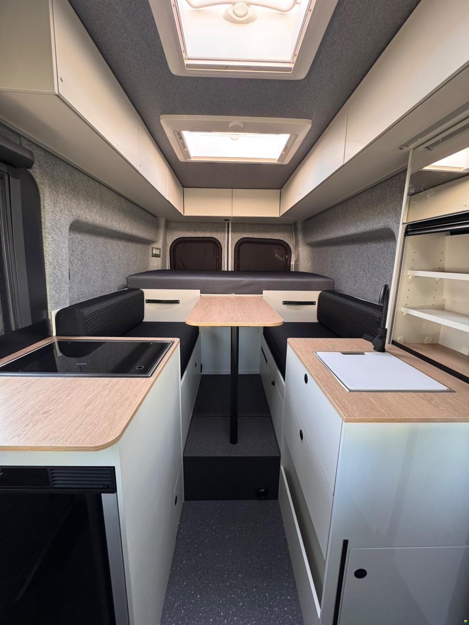 Adria Sun Living V 60DL