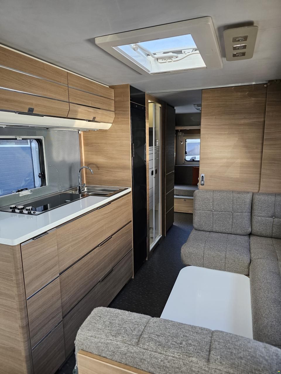 Adria Agora 673 PK