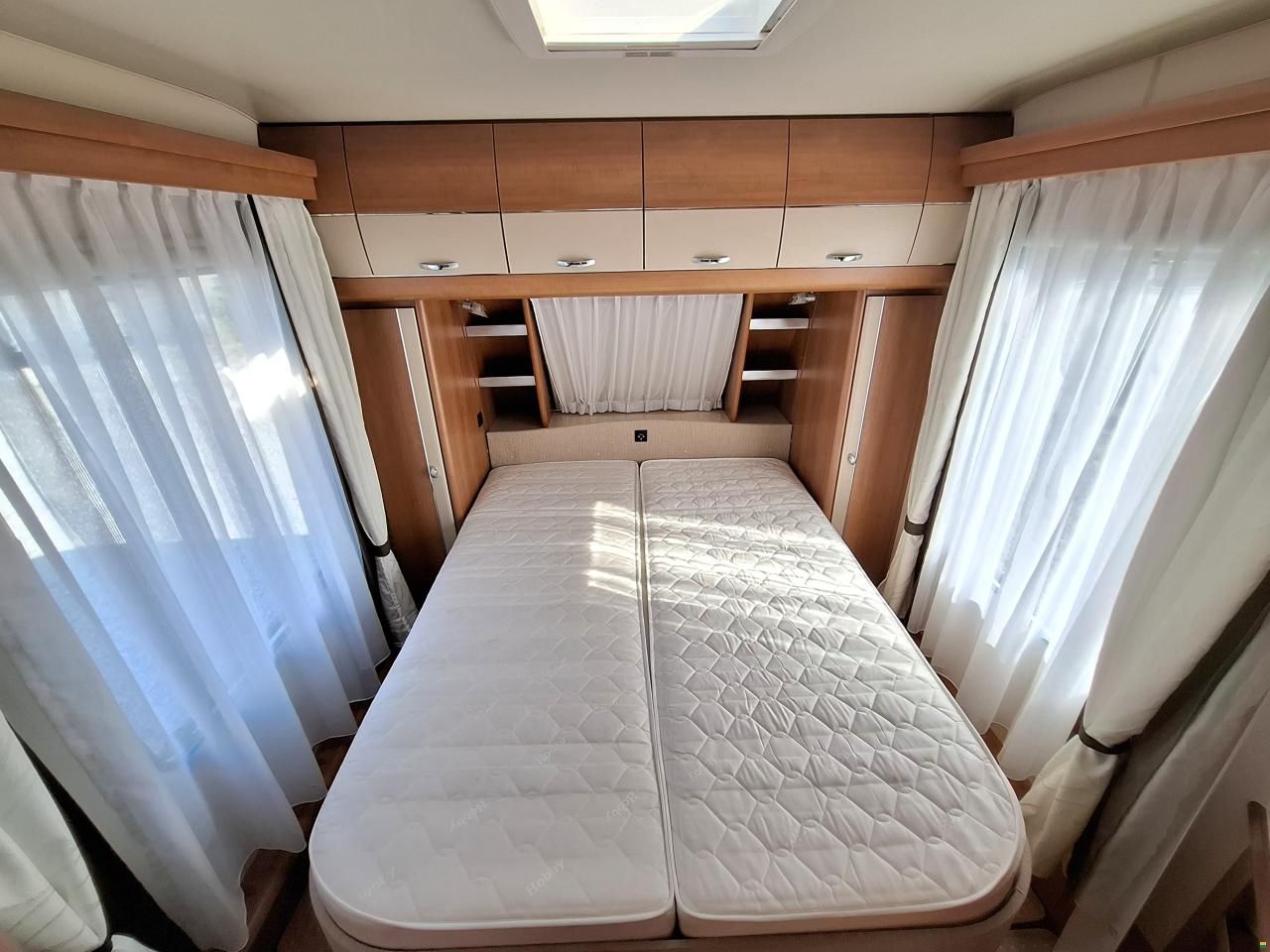 Hobby 490SFf - mit Queensbett