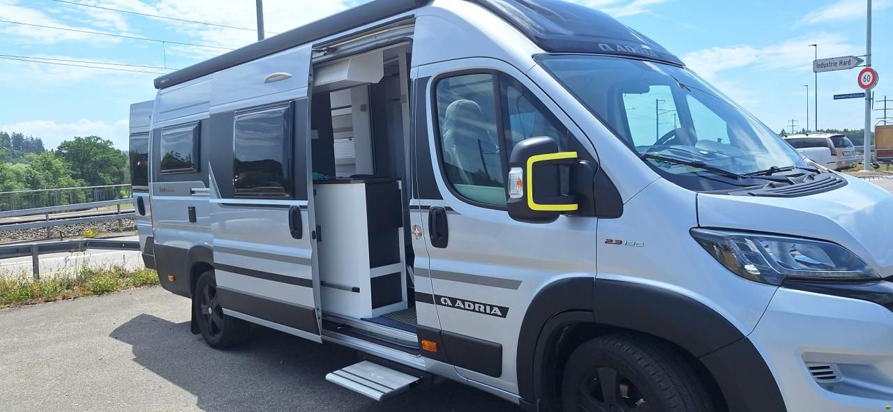 Adria Twin 640 SGX