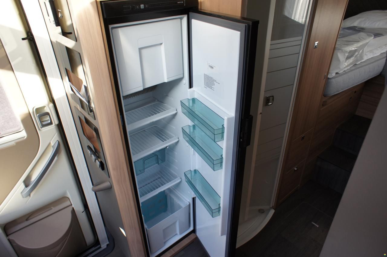 Adria Coral Supreme 670 DL