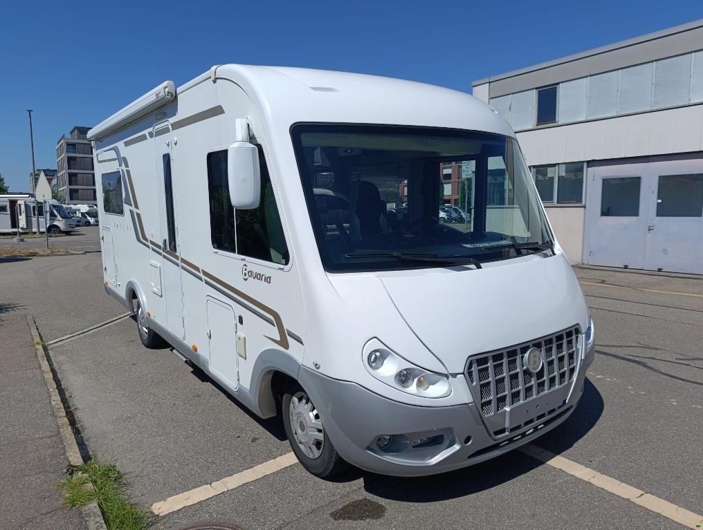 Bavaria Baltic 690 LC